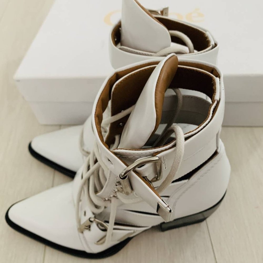 Chloe Rylee Boots Sz 37.5 US 7 (MSRP 1390$)